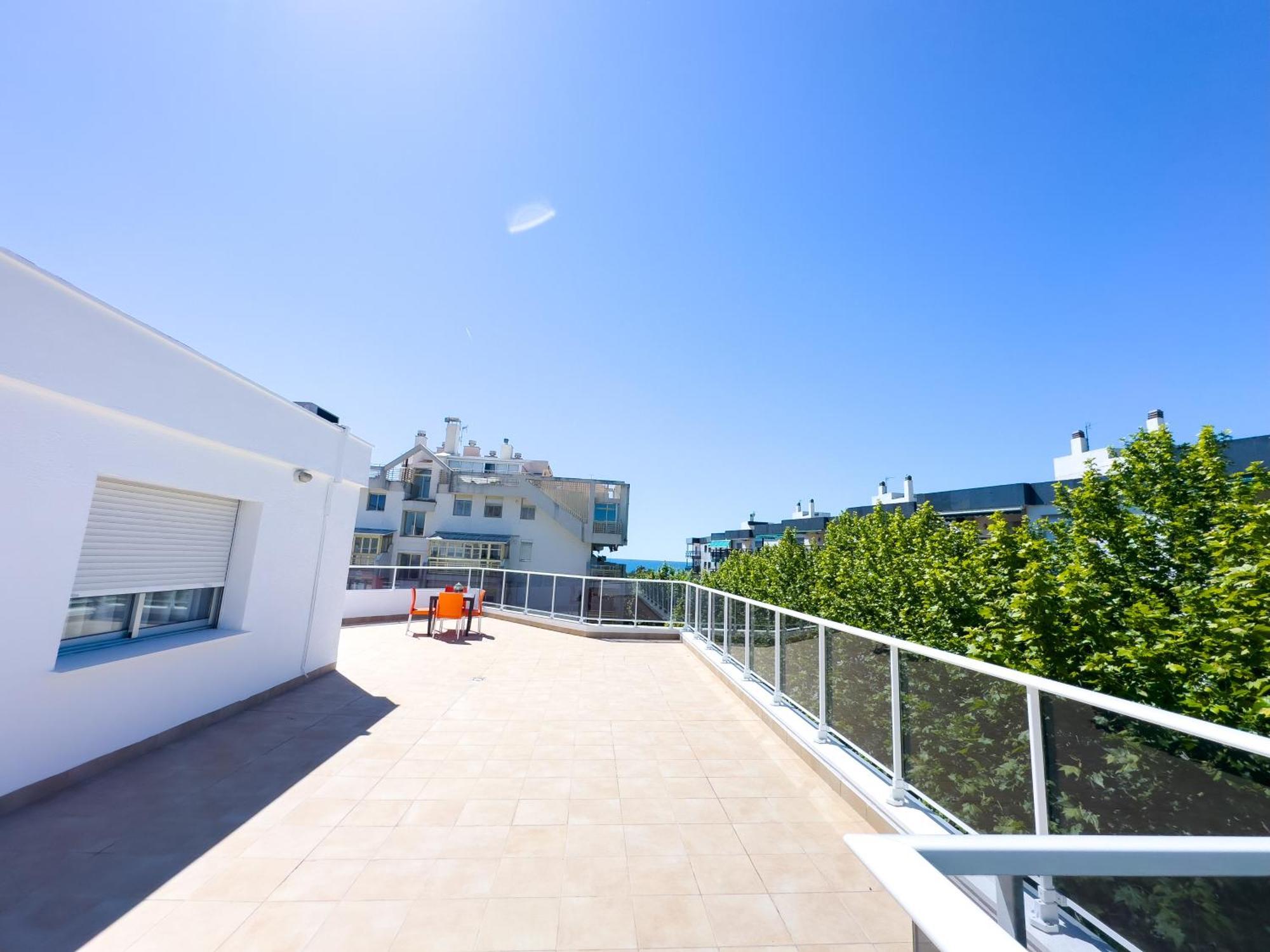 Rentalmar Atlantida Atico * Salou