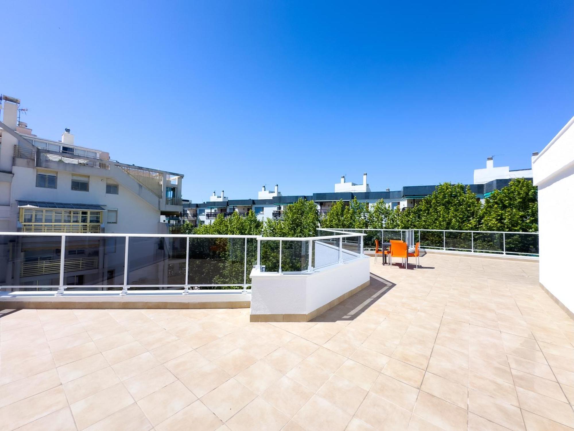 Rentalmar Atlantida Atico * Salou
