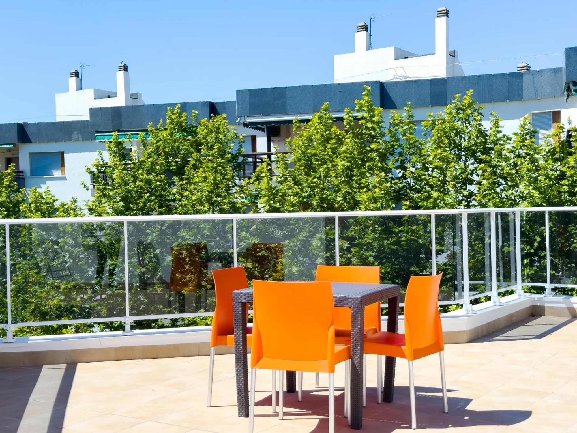 Rentalmar Atlantida Atico Apartment